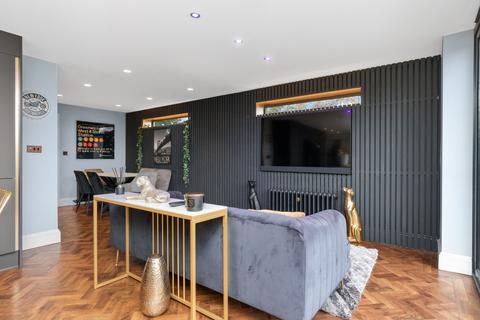 Lautrec Plough Road, Epsom, KT19 9RW
