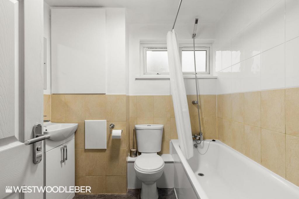 Juniper Close 5.jpg