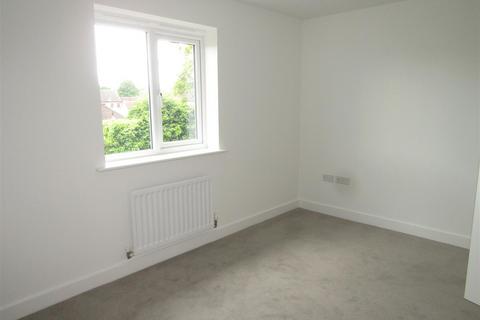 2 Chestnut Drive, Boroughbridge, York, YO51 9FW