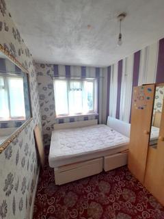 3 bedroom maisonette to rent, , High Street, West Drayton, Greater London, UB70AQ