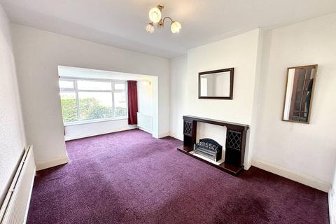 3 bedroom semi-detached house for sale, Taunton Grove, Whitefield, M45