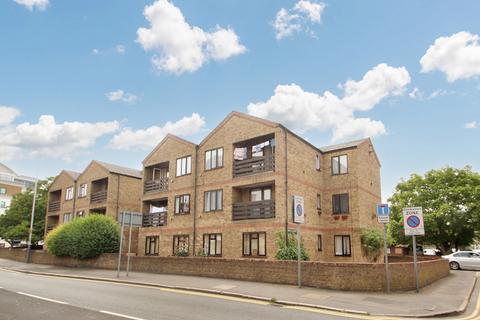 1 bedroom apartment for sale, William Court, Uxbridge, Greater London