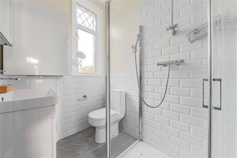 65 Glenfarg Road, London, SE6 1XN