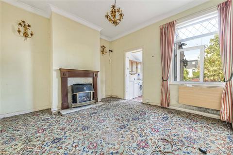 65 Glenfarg Road, London, SE6 1XN