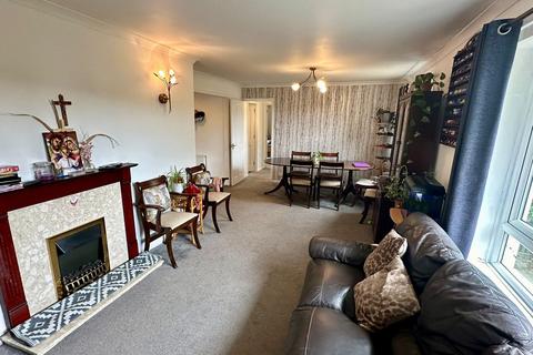 2 bedroom flat for sale, White House Way, Hereford, HR1