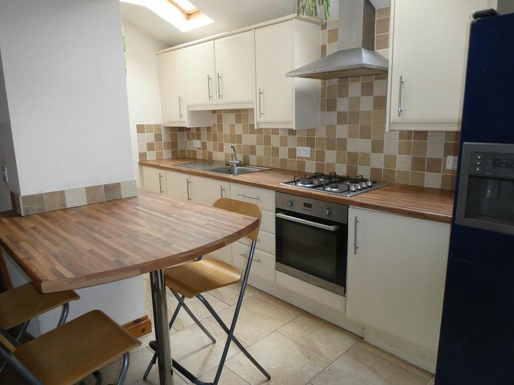 Kitchen/utility area