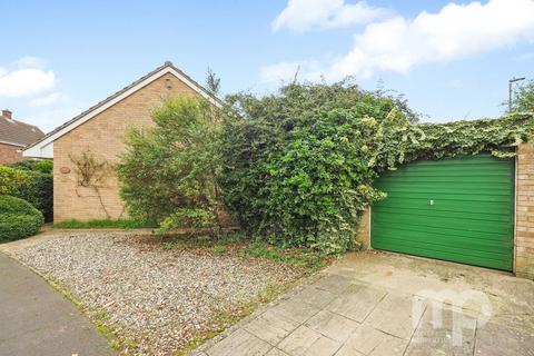 3 bedroom detached bungalow for sale, Sycamore Avenue, Wymondham NR18