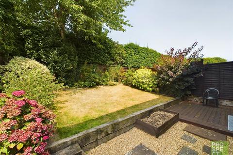 4 Arncliffe, Bracknell, RG12 7SA