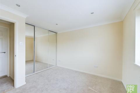 4 Arncliffe, Bracknell, RG12 7SA