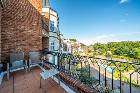 2 bedroom flat for sale, Ascot,  Berkshire,  SL5