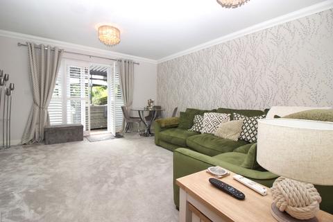 3 bedroom semi-detached house for sale, Willow Mews, St. Mary's Platt TN15