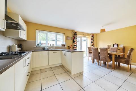 6 Astute Place, Corsham, SN13 0EP