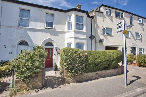 3 bedroom terraced house for sale, Court Road, Walmer, CT14