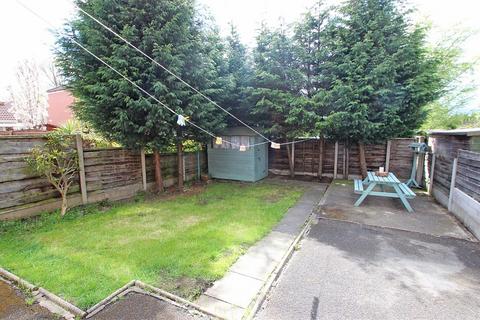 38 Aldermere Crescent, Urmston, Manchester, M41 8UF