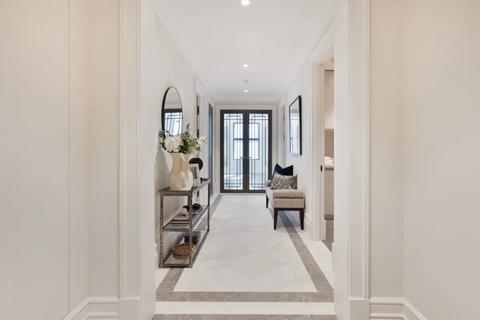 5 bedroom flat for sale, William Street, London SW1X