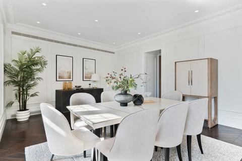 5 bedroom flat for sale, William Street, London SW1X