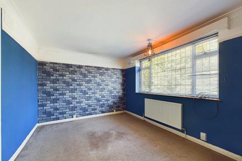 28 Broadfield Road, London, SE6 1NE