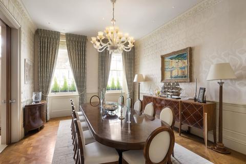 6 bedroom house for sale, Chesham Street, London SW1X