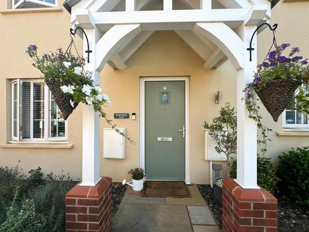 Front Garden and Driveway