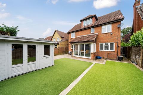 6 bedroom detached house for sale, Henson Close, Orpington