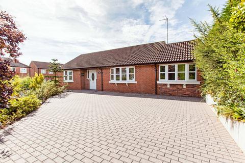 3 bedroom detached bungalow for sale, Ivy Close, Clowne, S43