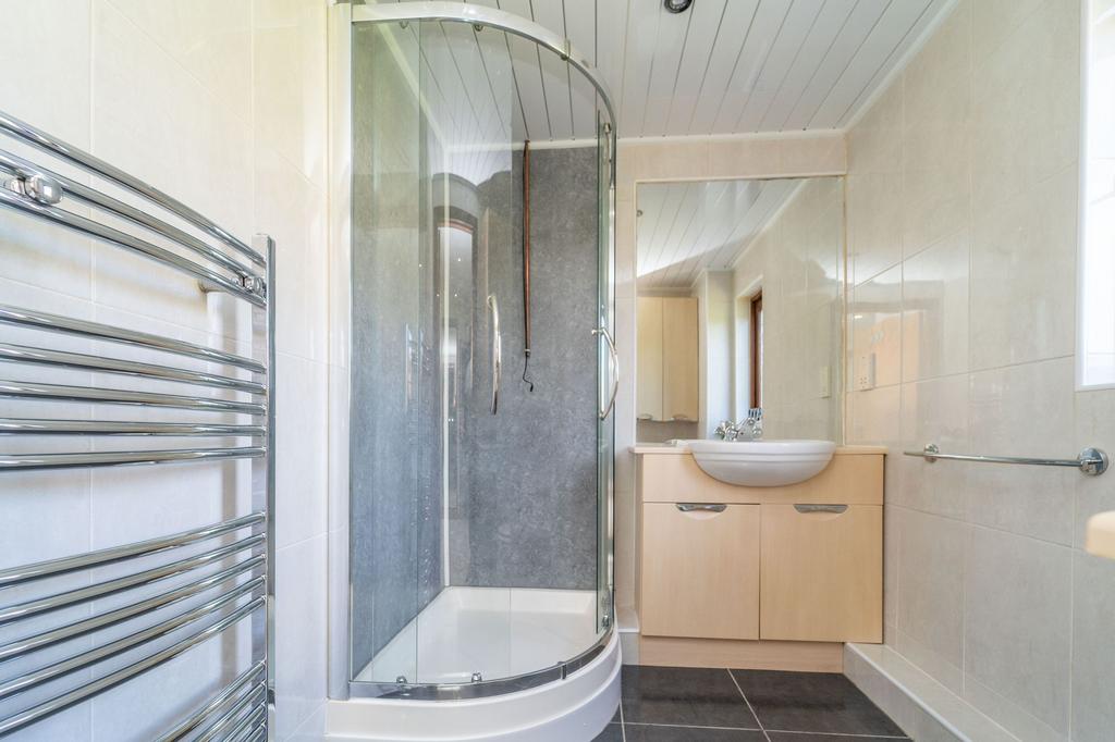 En Suite Shower Room