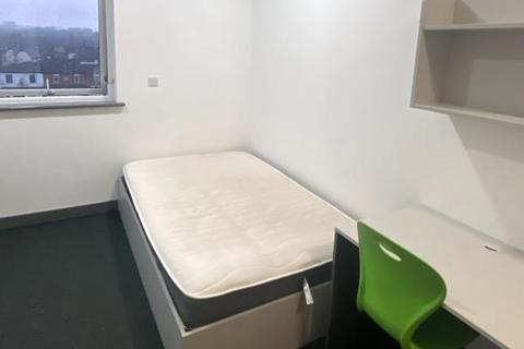 Studio to rent, Poulson Square, Spark Street, Stoke-On-Trent, ST4 1NZ