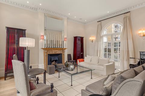 8 bedroom townhouse for sale, Wilton Crescent, London SW1X