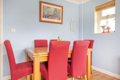 23 Ash Tree Road, Andover, SP10 3BY