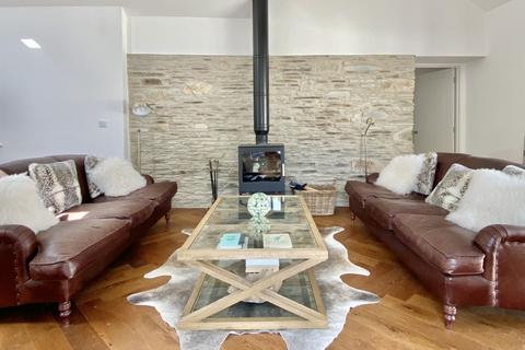 4 bedroom barn conversion for sale, Trebyre, Wadebridge, PL27