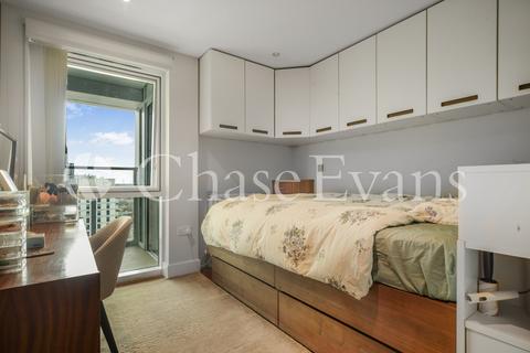 Apartment 1712, Crawford Building, 112 Whitechapel High Street, London, E1 7AQ