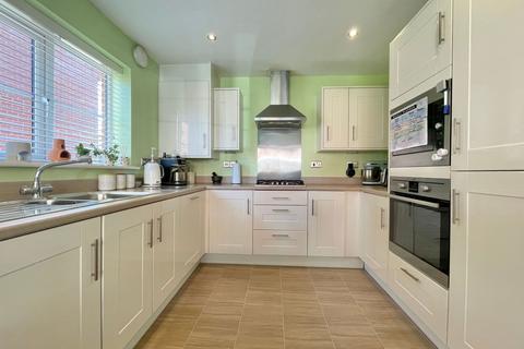 3 bedroom semi-detached house for sale, Simpson Way, Wymondham