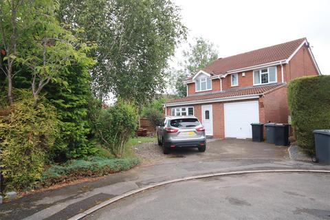 5 bedroom detached house to rent, Penzance Way, Nuneaton