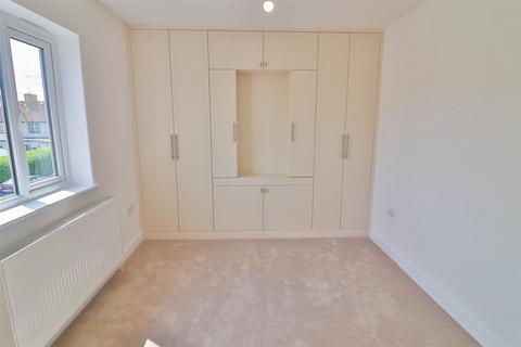 3 Bradfield Crescent, Hadleigh, Ipswich, IP7 5ET