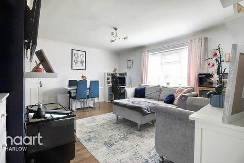 2 bedroom flat for sale, The Dashes, Harlow