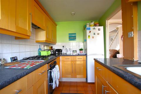 29 Penney Close, Dartford, DA1 2NE