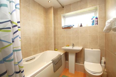 29 Penney Close, Dartford, DA1 2NE