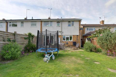 7 Buckingham Road, Tring, HP23 4HG