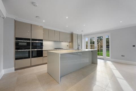 undefined, Broadoaks Park Road, West Byfleet, Surrey, KT14 6FH