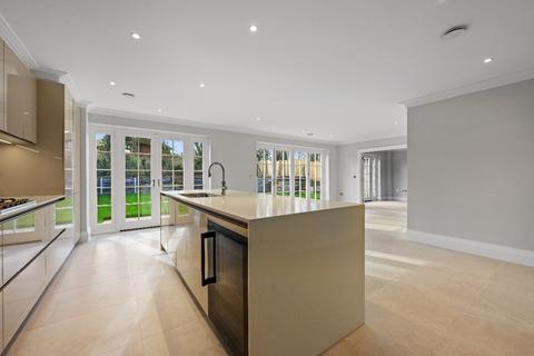 undefined, Broadoaks Park Road, West Byfleet, Surrey, KT14 6FH