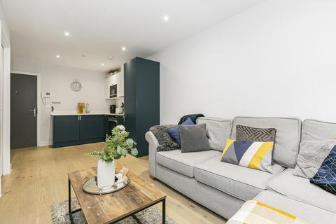 1 bedroom apartment for sale, Gogmore Lane, Surrey KT16