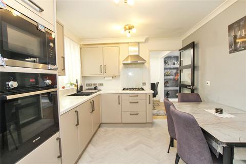 18 Grasshaven Way, London, SE28 8TH