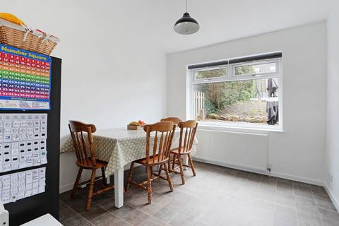 20 Broadway Avenue, Chapeltown, Sheffield, S35 1RW