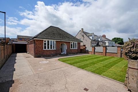 2 bedroom detached bungalow for sale, Broomfield Lane, Sheffield S36