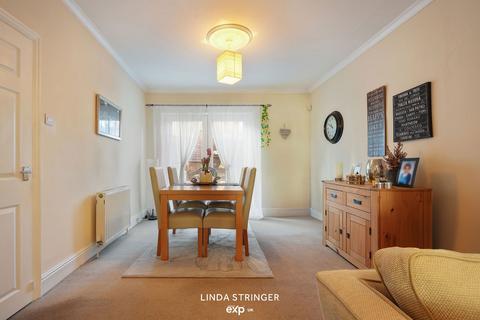 85 Dixon Road, Sheffield, S6 4FY