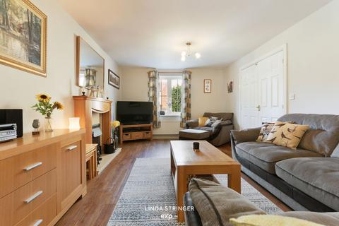 25 Carson Avenue, Dinnington, Sheffield, S25 3QP