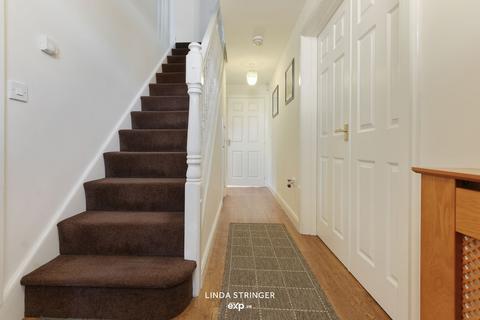 25 Carson Avenue, Dinnington, Sheffield, S25 3QP