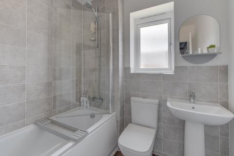 1 Lancaster Way, Cofton Hackett, Birmingham, B45 8FZ