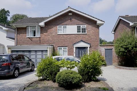 8 Inchwood, West Wickham, BR4 9RB