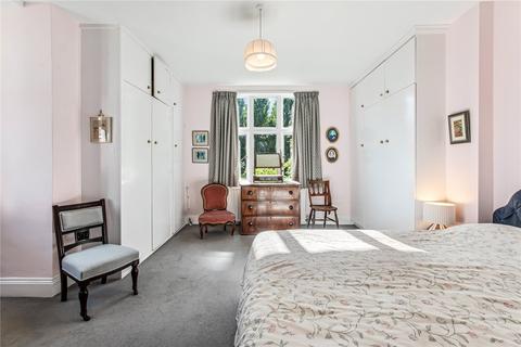 13 Mount Park Crescent, London, W5 2RN